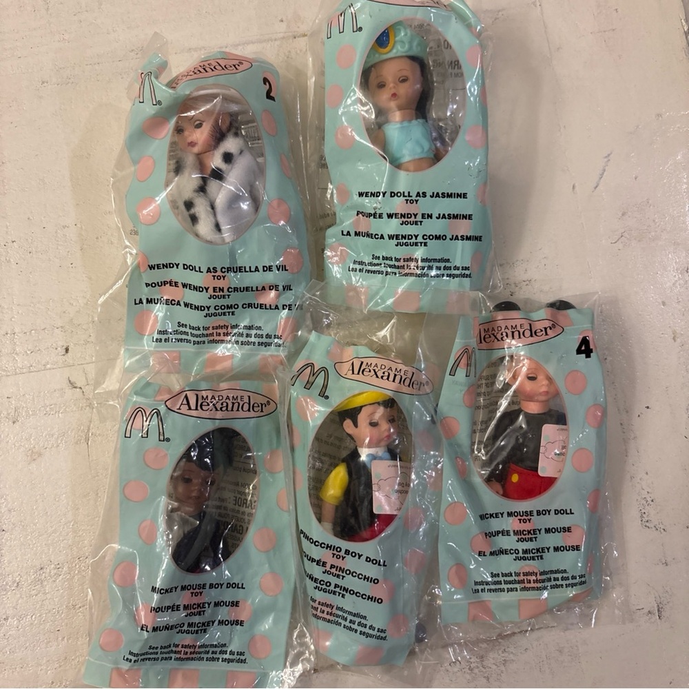 Madame Alexander Set Of 5 Dolls  Mickey Mouse boy dolls, cruella doll, jasmine a